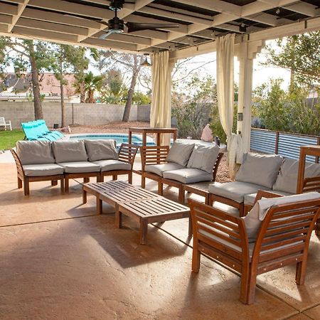 לאס וגאס Comfy Expansive Home - Near The Strip - Heated Pool מראה חיצוני תמונה