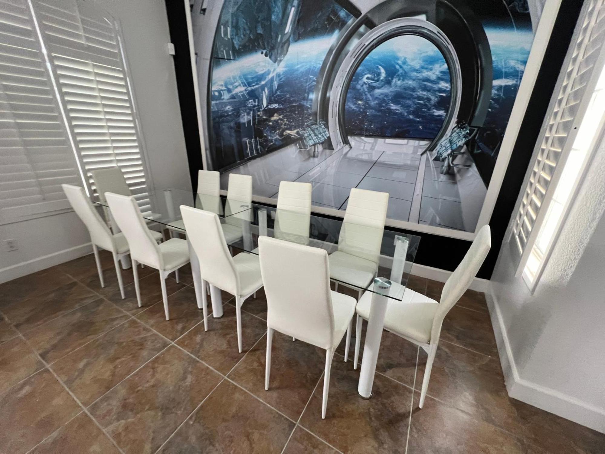 לאס וגאס Comfy Expansive Home - Near The Strip - Heated Pool מראה חיצוני תמונה