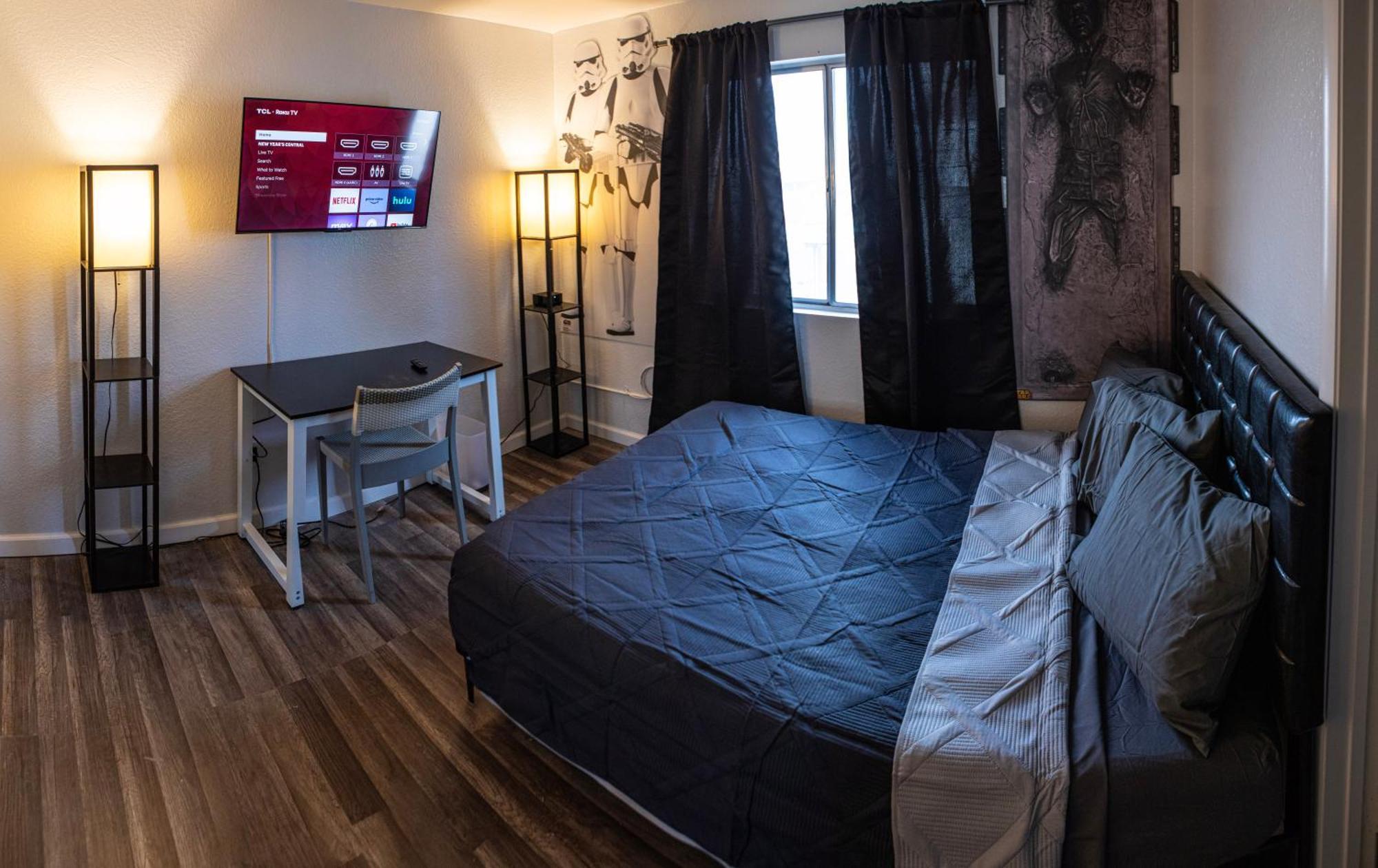 לאס וגאס Comfy Expansive Home - Near The Strip - Heated Pool מראה חיצוני תמונה