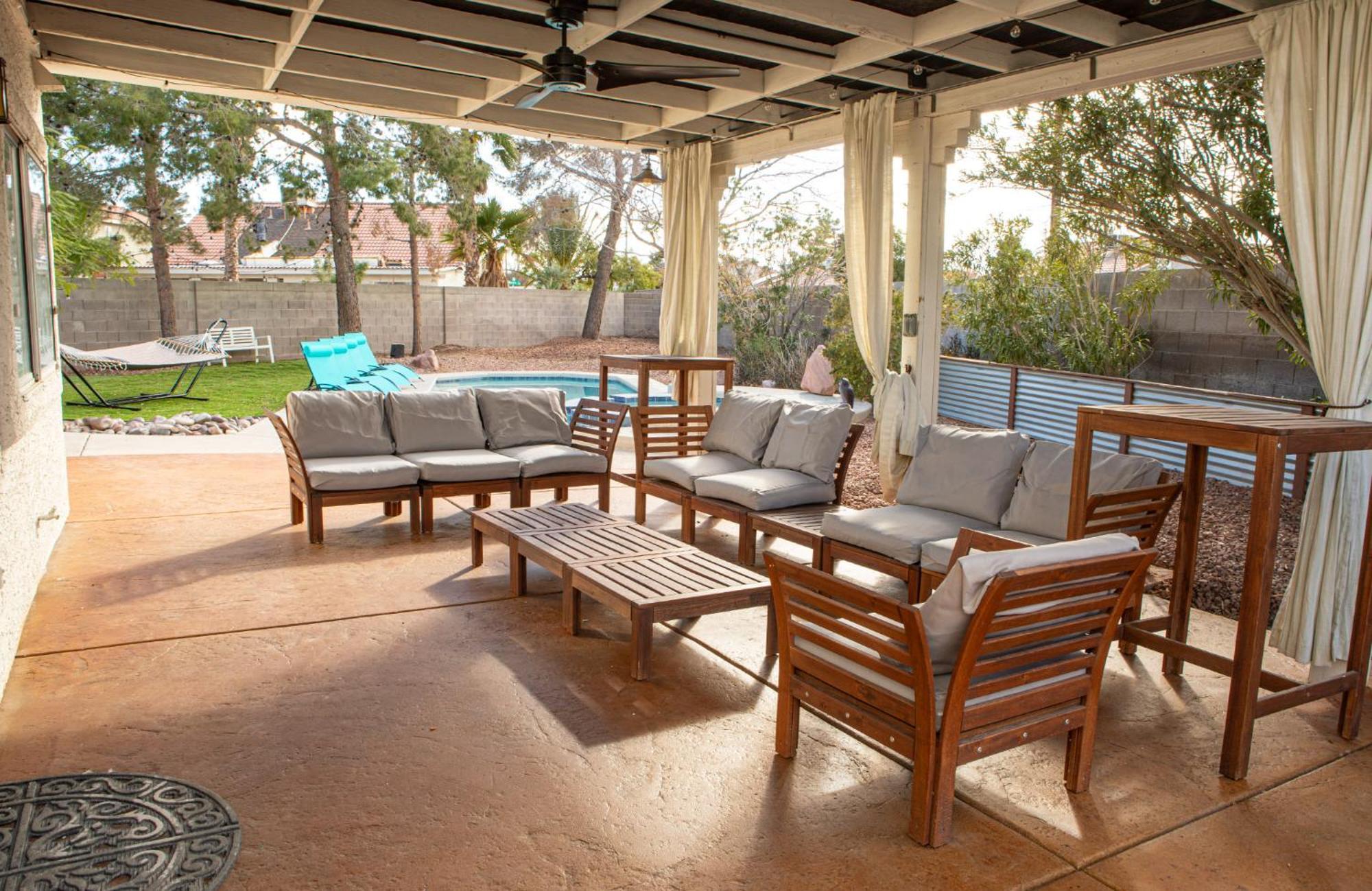 לאס וגאס Comfy Expansive Home - Near The Strip - Heated Pool מראה חיצוני תמונה